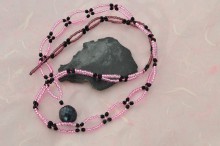 Durchziehkette aus B�hmischen Glasperlen in Rosa/Lila